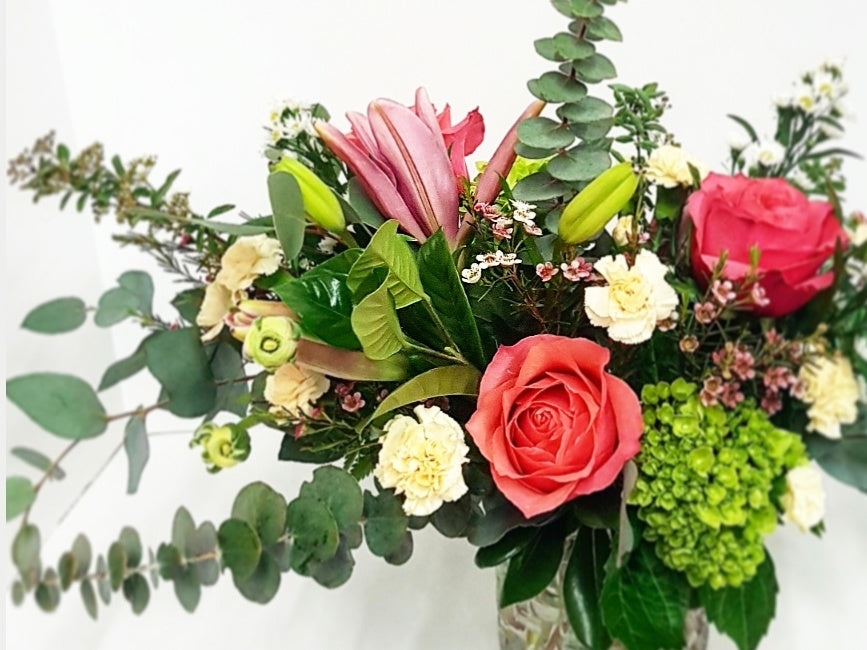 edmonton flowers, send flowers, flower delivery - roses, lilies, hydrangea, carnations, eucalyptus