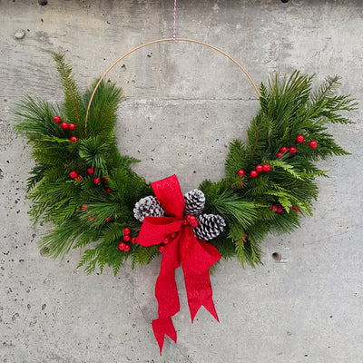 Modern Red Berry Wreath